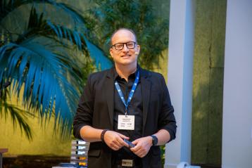 Photo: Pierre Schoeffel | Orateur: Gregory Bartholdi (SLG)