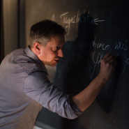 Prof. Björn Schrader