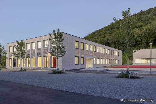 Schulanlage Weissenstein von lightsphere GmbH