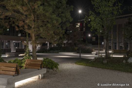 Cour du collège de Bulle, Lumière éléctrique SA